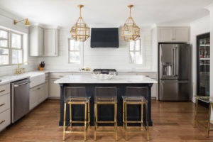 Professional Cooktop or Range Backsplash Ideas For A Remodel — Toulmin  Kitchen & Bath  Custom Cabinets, Kitchens and Bathroom Design & Remodeling  in Tuscaloosa and Birmingham, Alabama